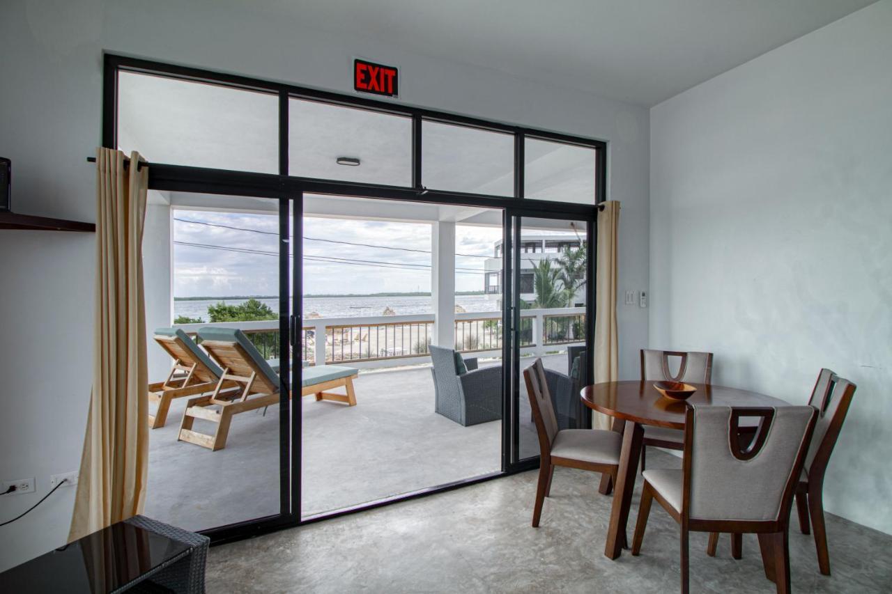 Villa Sea Lux San Pedro  Exterior photo