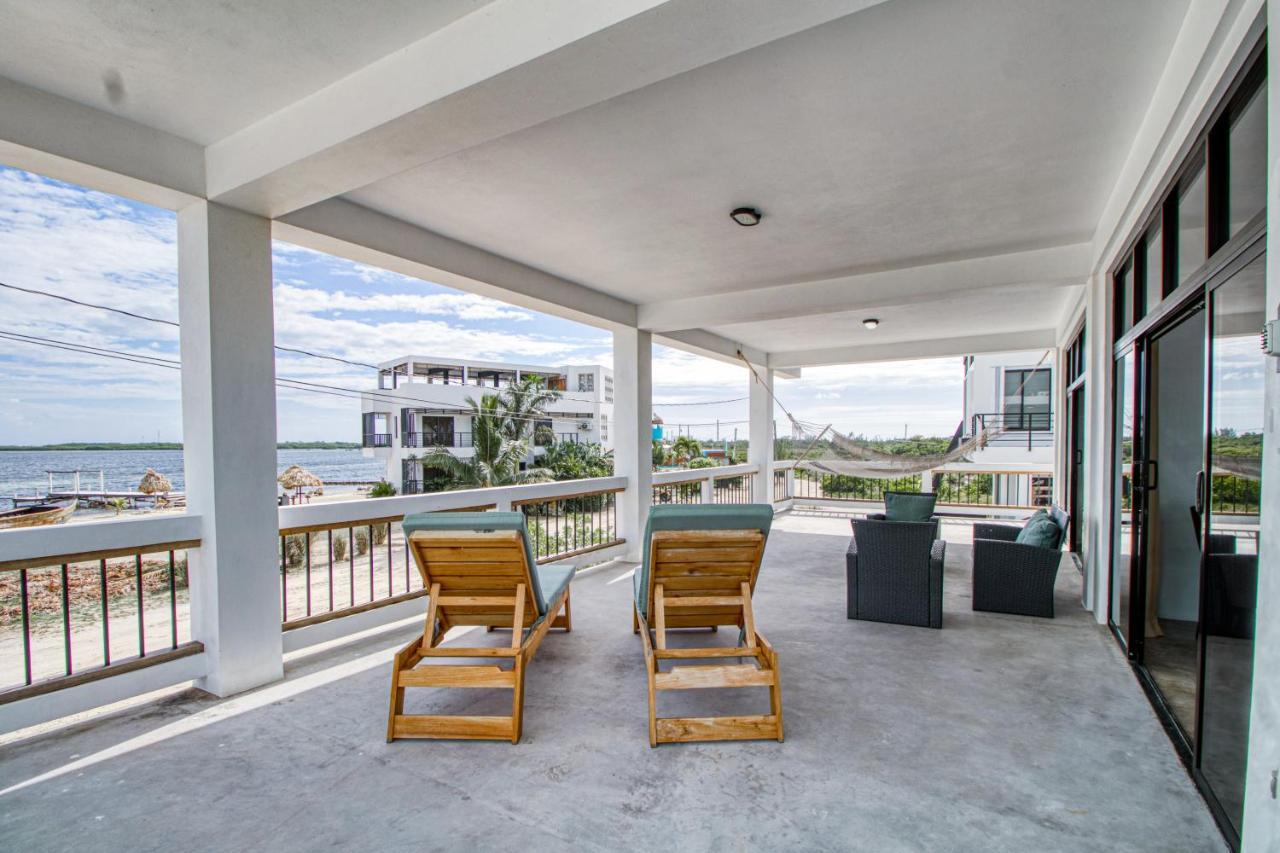 Villa Sea Lux San Pedro  Exterior photo